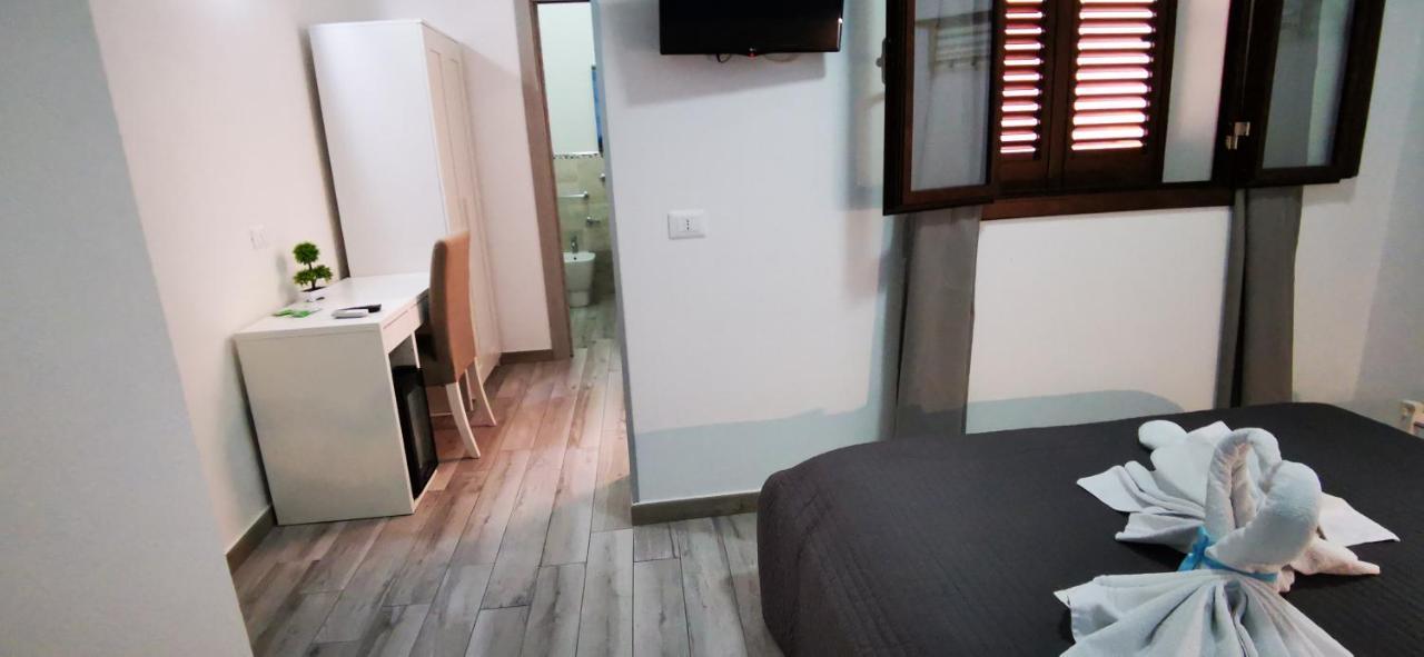 Perla del Sud - Guest House LMP Extérieur photo